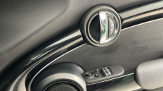 MINI Hatchback 135kW Cooper S Level 2 33kWh 3dr Auto Electric Hatchback